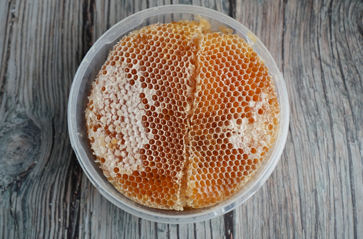 قرف عسل سدر عصيمي بالشمع درجة اولى The best AlAssimi Sidr honey with wax